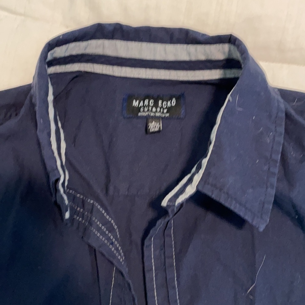 Men’s MARC ECKO LARGE button up - Picture 2 of 3